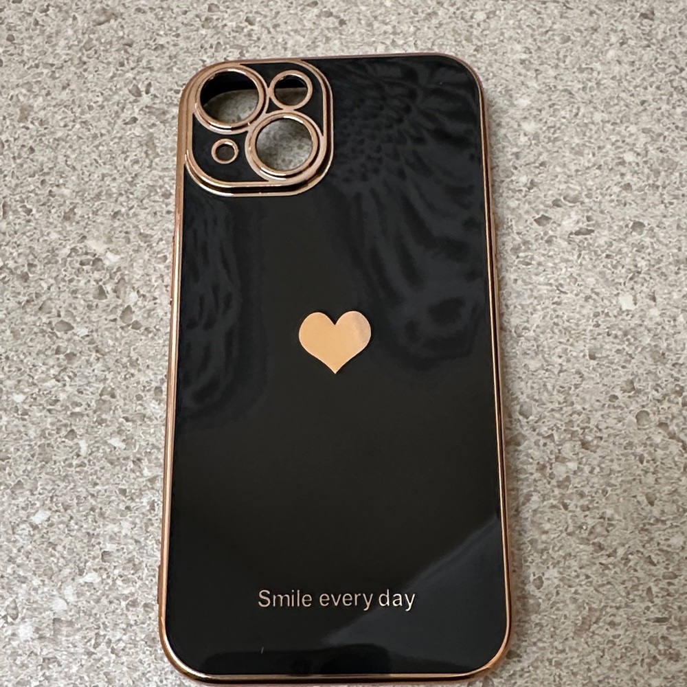 New Black and Gold IPhone 14 Case with Heart Design